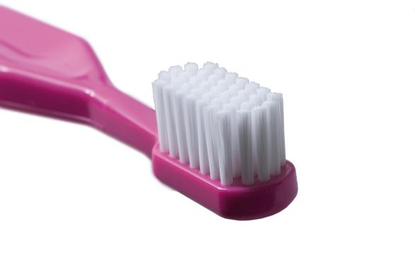 Зубная щетка мягкая, toothbrush S27L, с монопучковой насадкой, Paro - фото