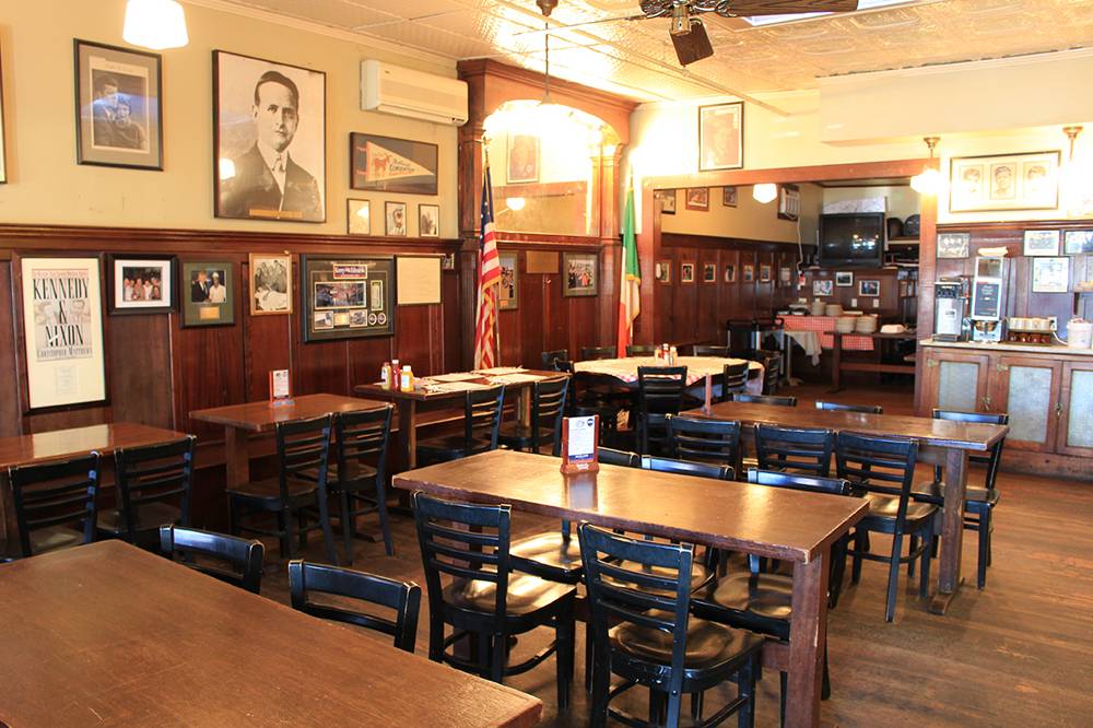 Doyle’s Braddock Cafe